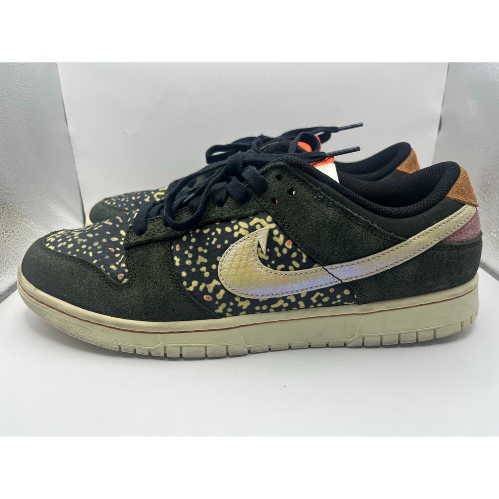 Nike Dunk Low SE Gone Fishing Rainbow Trout Retro Fishing Rainbow Men’s Size 11